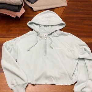 Hollister crop top hoodie!